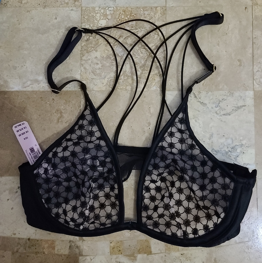 Victoria Secret bra